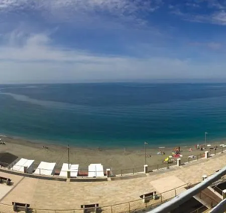 Apartment Casa Blumele, Completo, 100mq, Lgbtqplus Friendly