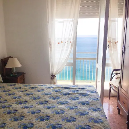 Casa Blumele, Completo, 100mq, Lgbtqplus Friendly * Deiva Marina