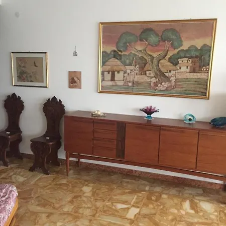Apartment Casa Blumele, Completo, 100mq, Lgbtqplus Friendly
